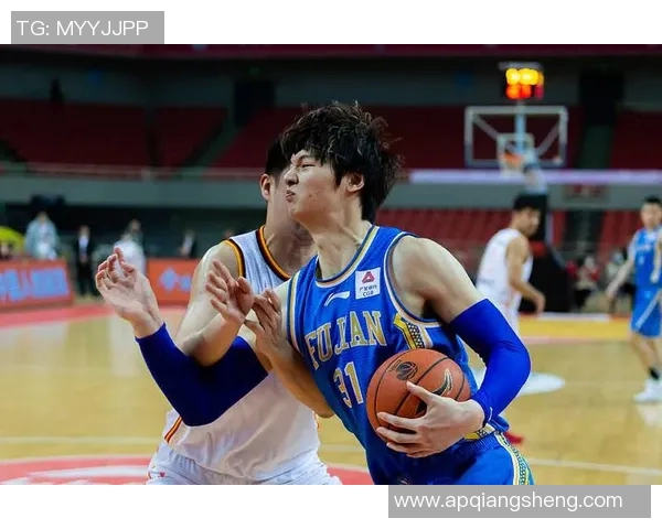 年轻球队的季后赛之路：勇士王朝的终结与风起云涌的挑战