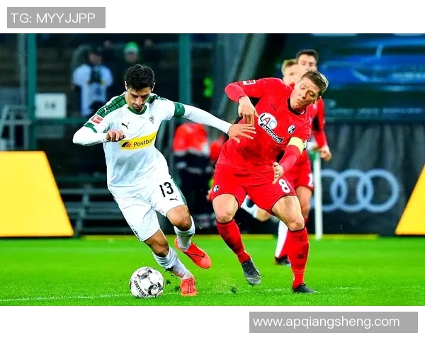 法兰克福主场力克弗赖堡，豪取三分！